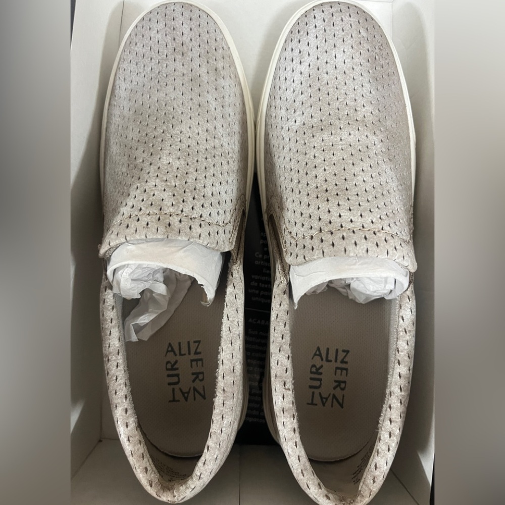 Naturalizer shoes